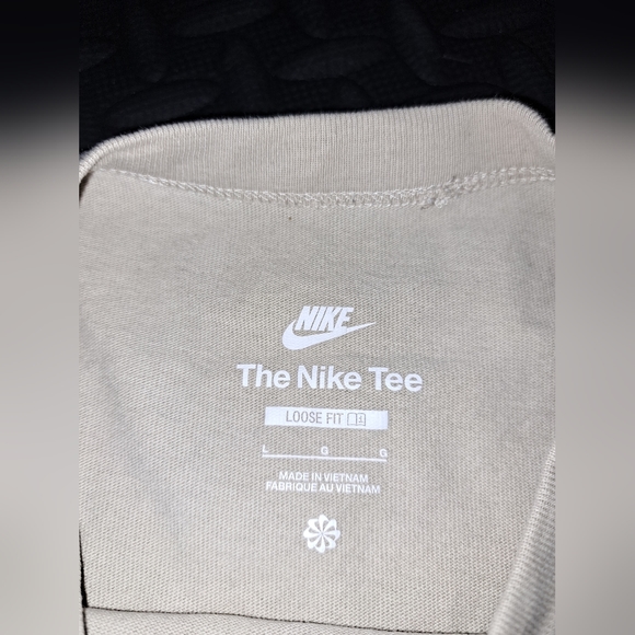 Nike mid swoosh logo long sleeve shirt - Picture 7 of 11